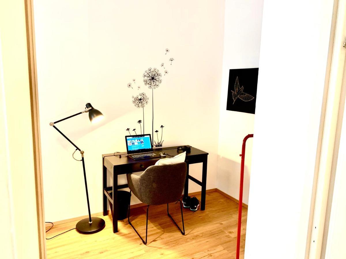 Urban City Retreat - By Nahuen Suites Graz Zewnętrze zdjęcie