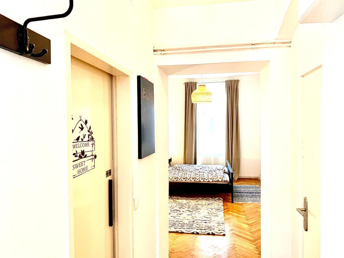 Urban City Retreat - By Nahuen Suites Graz Zewnętrze zdjęcie